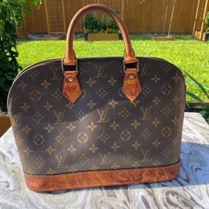 ⭐️SOLD⭐️Louis Vuitton LV Hand Bag Alma  Browns